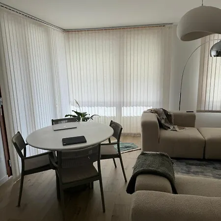 Cosy, Proche Stade De France