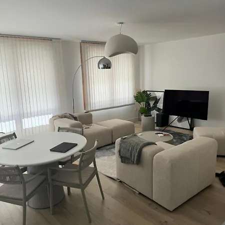 Apartment Cosy, Proche Stade De France